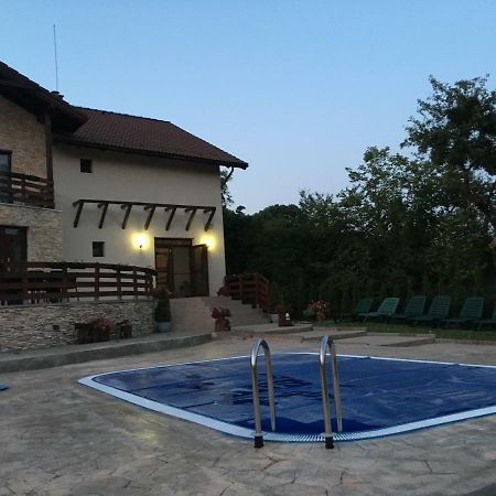 Capusu Mic Pensiunea Casa Florela المظهر الخارجي الصورة